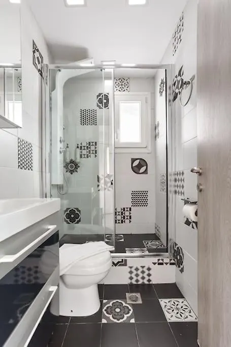 Modern Lifestyle Apt In The Heart Of The City Soluň Apartmán