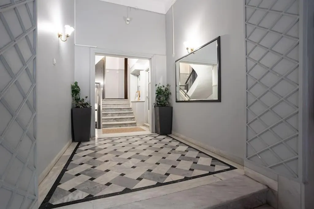 Modern Lifestyle Apt In The Heart Of The City Soluň 0*,  Řecko
